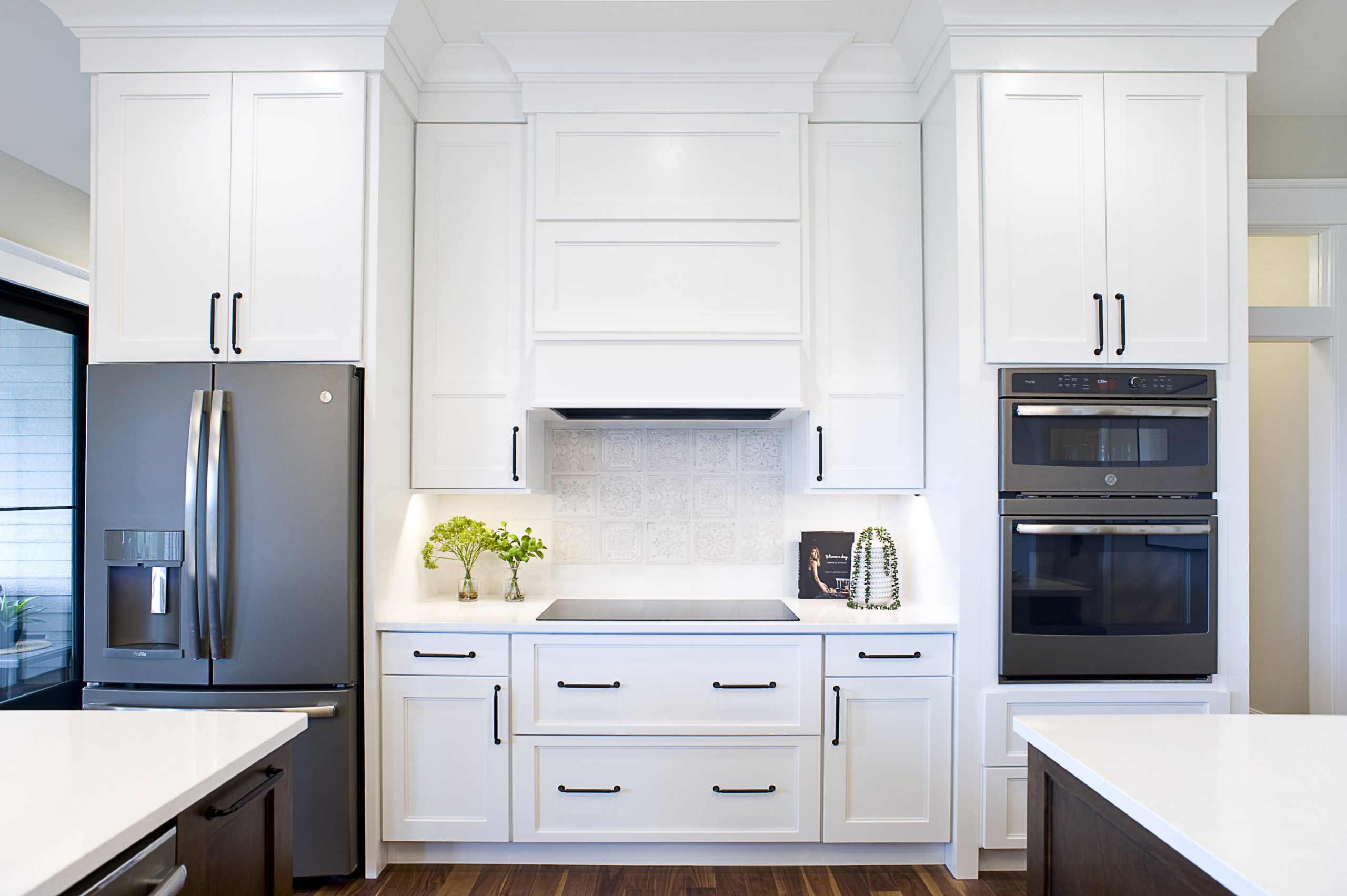 Showplace Cabinetry Kitchen Heritage White II Satin Paint and Cherry Tawny Satin